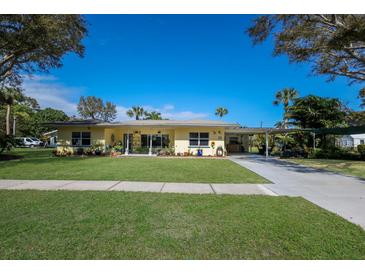 Photo one of 815 Patterson Dr Sarasota FL 34234 | MLS A4598437
