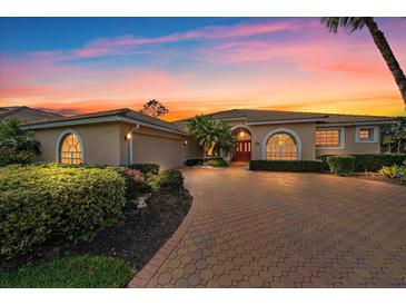 Photo one of 4532 Chase Oaks Dr Sarasota FL 34241 | MLS A4599036