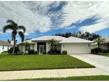 Photo one of 553 Lake Of The Woods Dr Venice FL 34293 | MLS A4599224