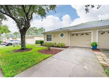 Photo one of 34903 Double Eagle Ct Zephyrhills FL 33541 | MLS A4602125