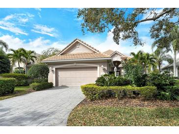 Photo one of 6525 Oakland Hills Dr Lakewood Ranch FL 34202 | MLS A4602291