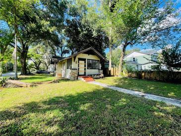 Photo one of 1502 E Knollwood St Tampa FL 33610 | MLS A4609768