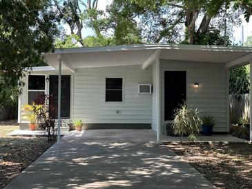 Photo one of 5235 3Rd S Ave St Petersburg FL 33707 | MLS A4610310