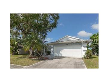 Photo one of 2534 W Scarlet Oak Ct Sarasota FL 34232 | MLS A4619301