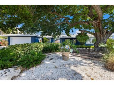 Photo one of 635 Dundee Ln Holmes Beach FL 34217 | MLS A4622194