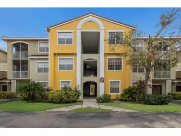 Photo one of 5600 Bentgrass Dr # 8-202 Sarasota FL 34235 | MLS A4626729