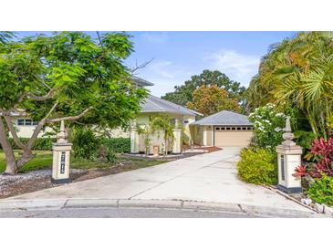 Charming single-story home with a two-car garage and a well-manicured yard at 7615 4Th Avenue Nw Dr, Bradenton, FL 34209