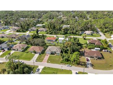 Photo one of 2725 Cover Ln North Port FL 34286 | MLS C7482249