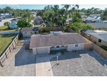 Photo one of 25 1St Ave Englewood FL 34223 | MLS D6133492