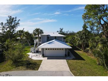 Photo one of 900 Oxford Dr Englewood FL 34223 | MLS D6134106