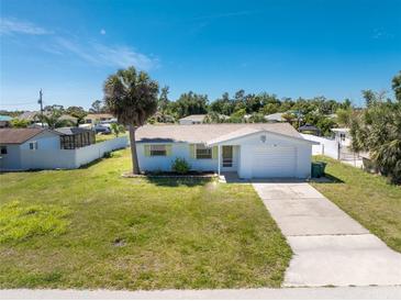 Photo one of 857 E 3Rd St Englewood FL 34223 | MLS D6134567