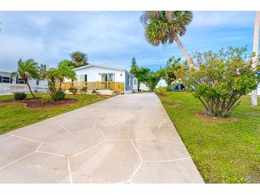 Photo one of 6287 Oriole Blvd Englewood FL 34224 | MLS D6134573