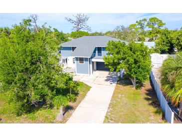 Photo one of 40 1St Ave Englewood FL 34223 | MLS D6134941