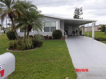 Photo one of 6315 Partridge Ave Englewood FL 34224 | MLS D6135437