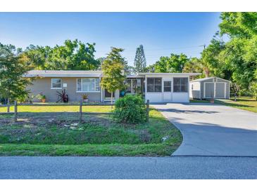 Photo one of 27 Lakeview Ln Englewood FL 34223 | MLS D6135619