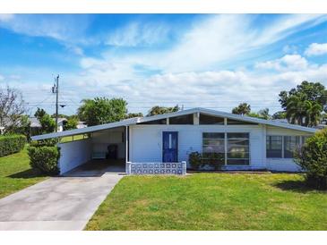 Photo one of 317 Hillview Rd Venice FL 34293 | MLS D6136026