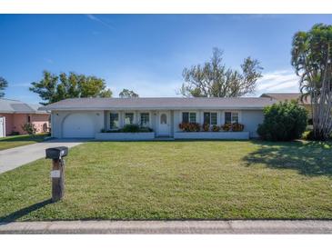 Photo one of 91 Caddy Rd Rotonda West FL 33947 | MLS D6138328