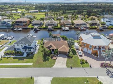 Photo one of 812 Golf Island Dr Apollo Beach FL 33572 | MLS L4946585