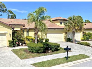Photo one of 11078 Campazzo Dr Venice FL 34292 | MLS N6125802