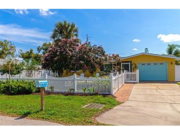 Photo one of 644 Tanager Rd Venice FL 34293 | MLS N6131724