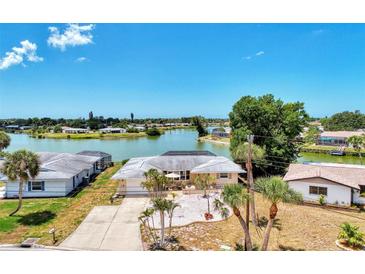 Photo one of 1616 W Neponsit Dr Venice FL 34293 | MLS N6132761
