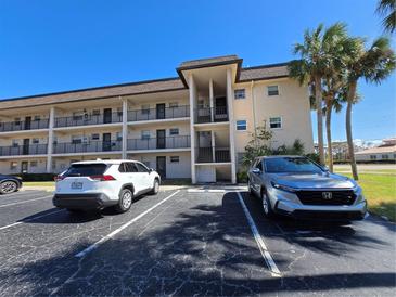 Photo one of 102 Capri Isles Blvd # 201 Venice FL 34292 | MLS N6135054