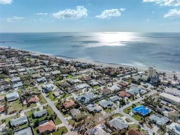 Coastal community with beachfront properties and ocean views at 505 Villas Dr, Venice, FL 34285