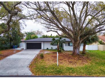 Photo one of 1606 Palmwood Dr Clearwater FL 33756 | MLS O6150172