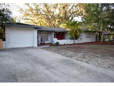 Photo one of 7804 N Whittier St Tampa FL 33617 | MLS O6181002