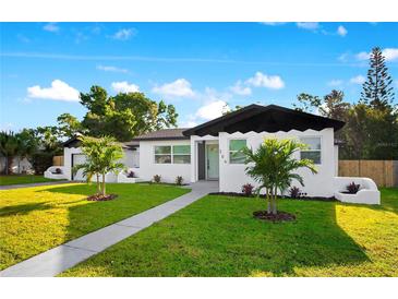 Photo one of 204 Madison S St St Petersburg FL 33711 | MLS O6189953