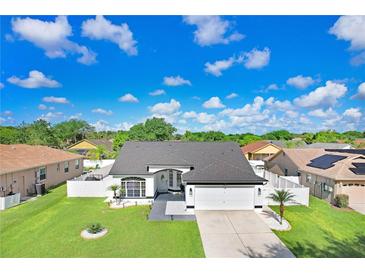 Photo one of 814 Sand Ridge Dr Valrico FL 33594 | MLS O6232554