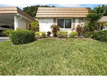 Single-Gathering home with well-maintained landscaping at 2413 Riverbluff Pkwy # V-231, Sarasota, FL 34231