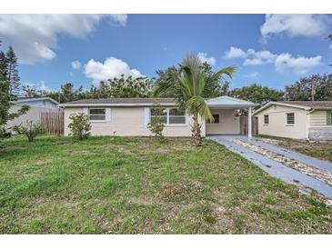 Photo one of 2527 Chancery Dr Holiday FL 34690 | MLS O6249716