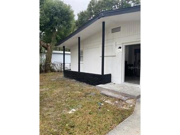 Photo one of 8622 N 14Th St Tampa FL 33604 | MLS S5077369