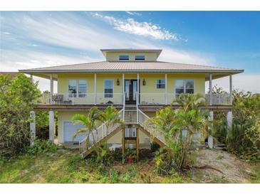 Photo one of 935 Bayshore Dr Palmetto FL 34221 | MLS T3434651