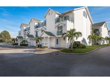 Photo one of 320 Island Way # 303 Clearwater FL 33767 | MLS T3451414