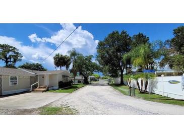 Photo one of 108 19Th Nw St Ruskin FL 33570 | MLS T3465713