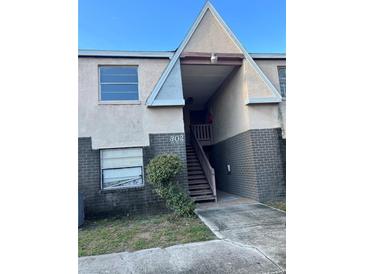 Photo one of 302 E Whitehall Ct # 111 Tampa FL 33604 | MLS T3470697