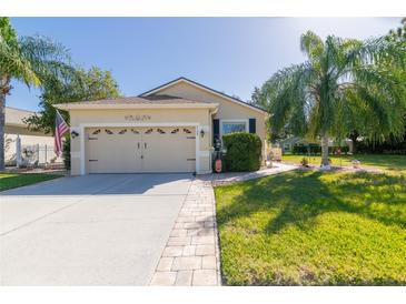 Photo one of 8126 Ponkan Rd Land O Lakes FL 34637 | MLS T3482135