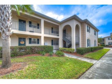 Photo one of 10316 Carrollwood Ct # 58 Tampa FL 33618 | MLS T3487247