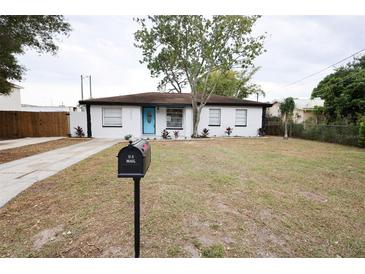 Photo one of 3806 W Wallace Ave Tampa FL 33611 | MLS T3489441