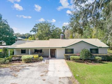 Photo one of 2968 Shady Acres Rd Dover FL 33527 | MLS T3492541