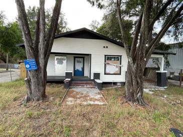 Photo one of 207 E Virginia Ave Tampa FL 33603 | MLS T3496024