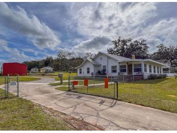 Photo one of 11212 Fort King Rd Dade City FL 33525 | MLS T3497277