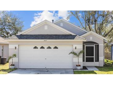 Photo one of 807 Cape Cod Cir Valrico FL 33594 | MLS T3502412