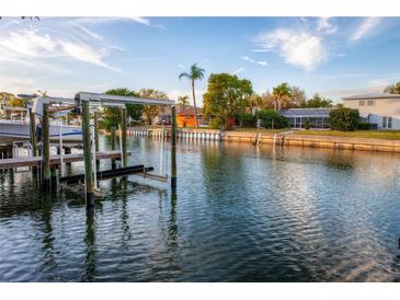 Photo one of 8725 Bay Pointe Dr Tampa FL 33615 | MLS T3504056
