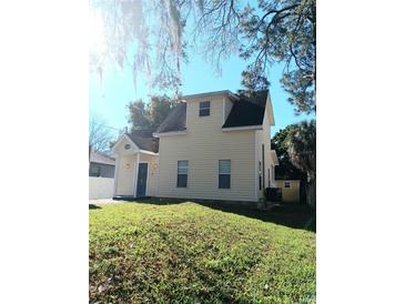 Photo one of 8520 Patsy St Tampa FL 33615 | MLS T3505137