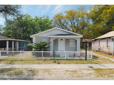 Photo one of 2619 E Chelsea St Tampa FL 33610 | MLS T3508791
