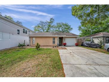 Photo one of 206 N Beverly Ave Tampa FL 33609 | MLS T3511158