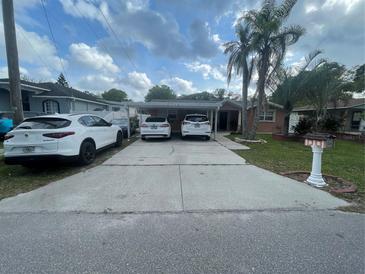Photo one of 1710 W Powhatan Ave Tampa FL 33603 | MLS T3511420